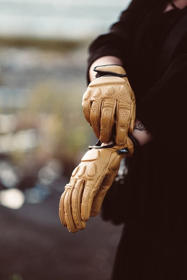 comment choisir les bons gants de moto pour une protection optimale